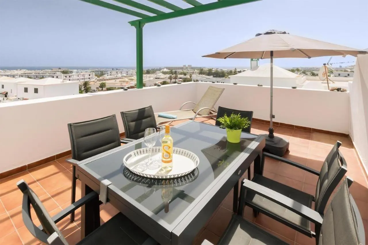 Apartamento Om Con Piscina Y Vistas Al Mar Costa Teguise