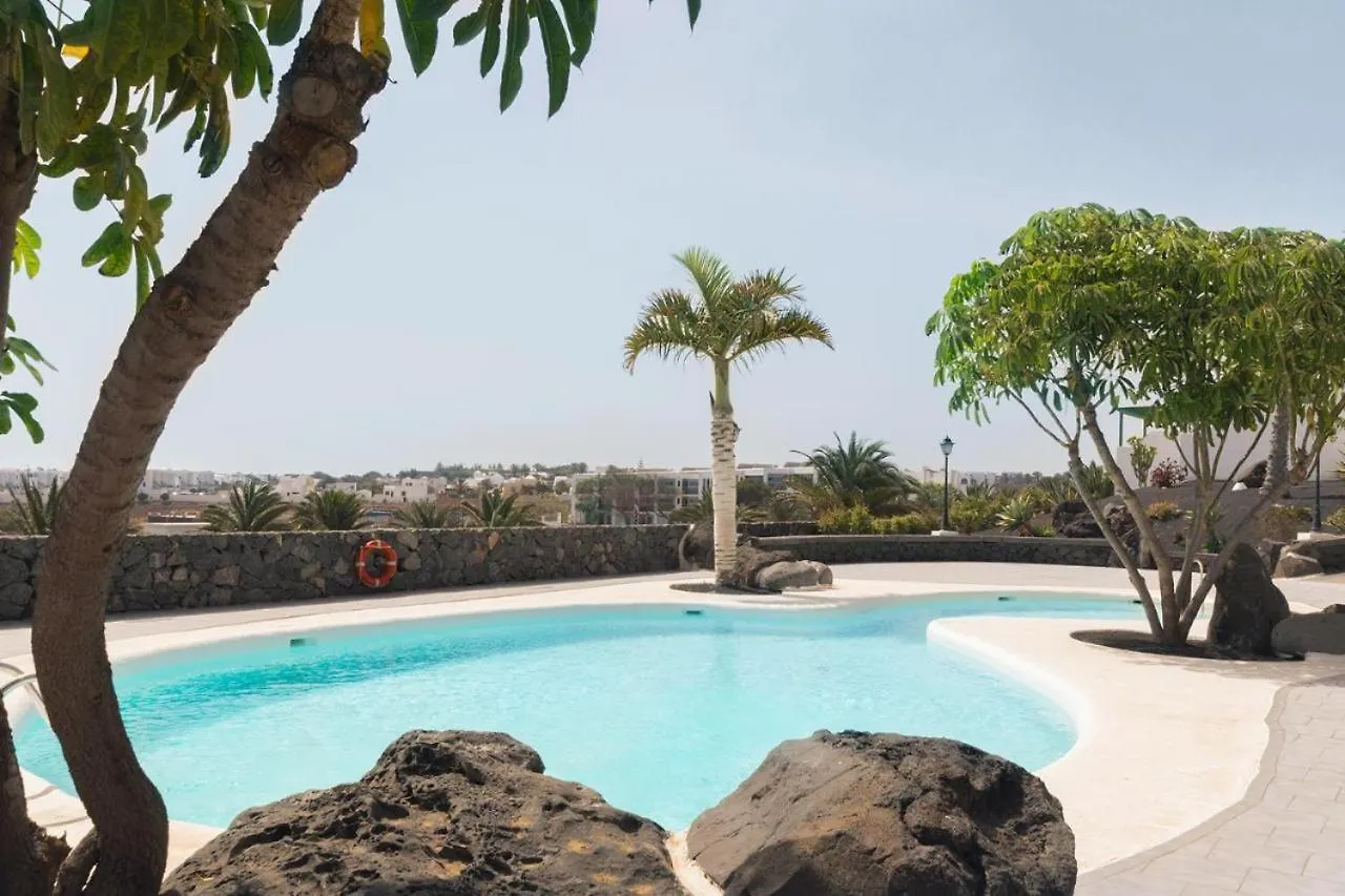 Apartment Apartamento Om Con Piscina Y Vistas Al Mar Costa Teguise Spain
